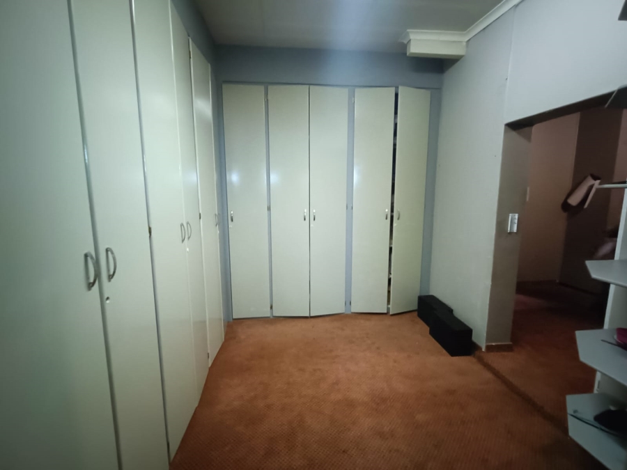 4 Bedroom Property for Sale in Protea Park North West